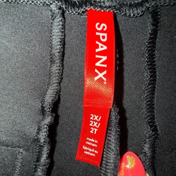 SPANX The Perfect Pant, Kick Flare - Classic Black 2X - Picture 6 of 15